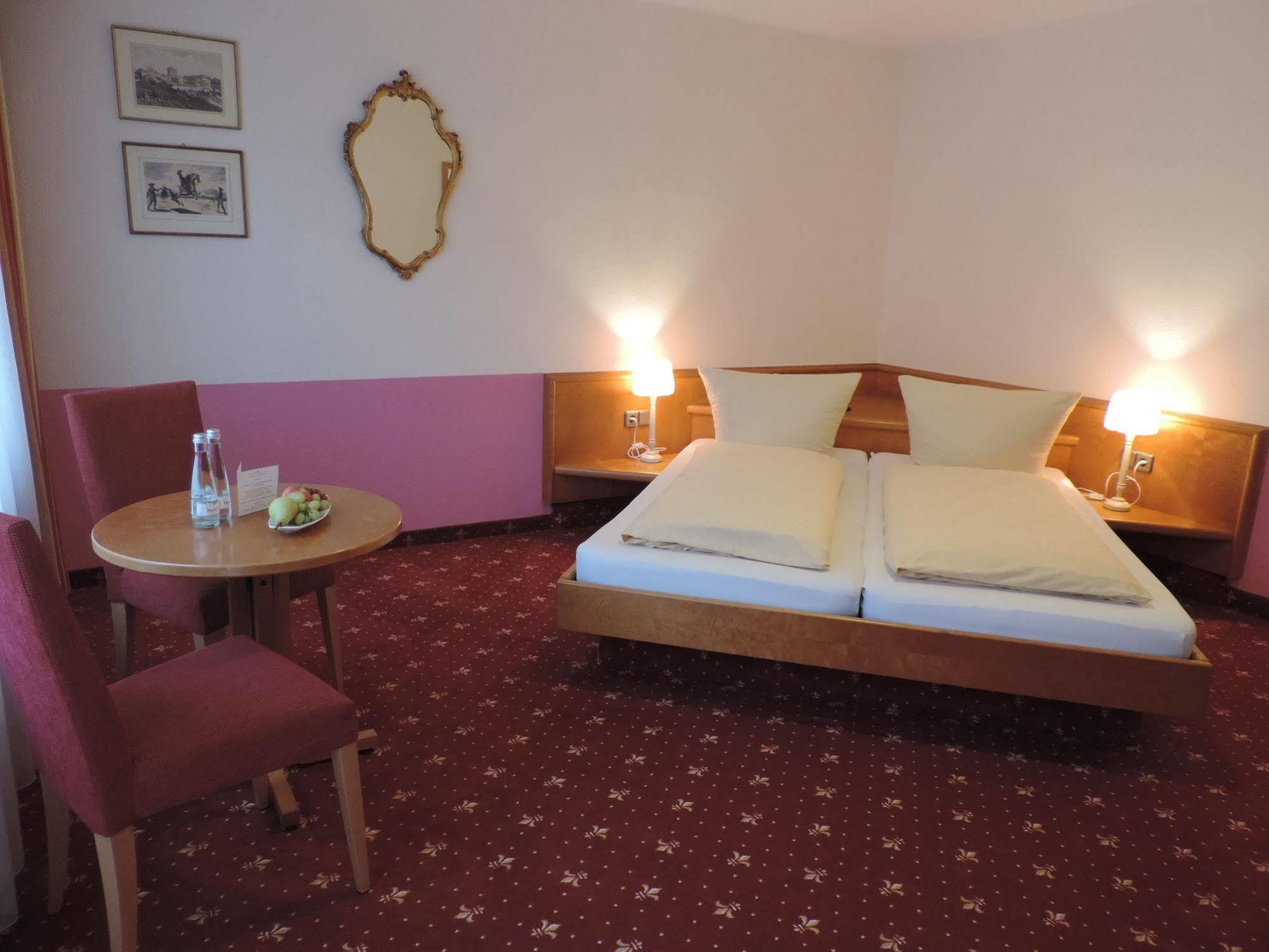 Waldhotel Forellenhof Baden-Baden Exteriör bild