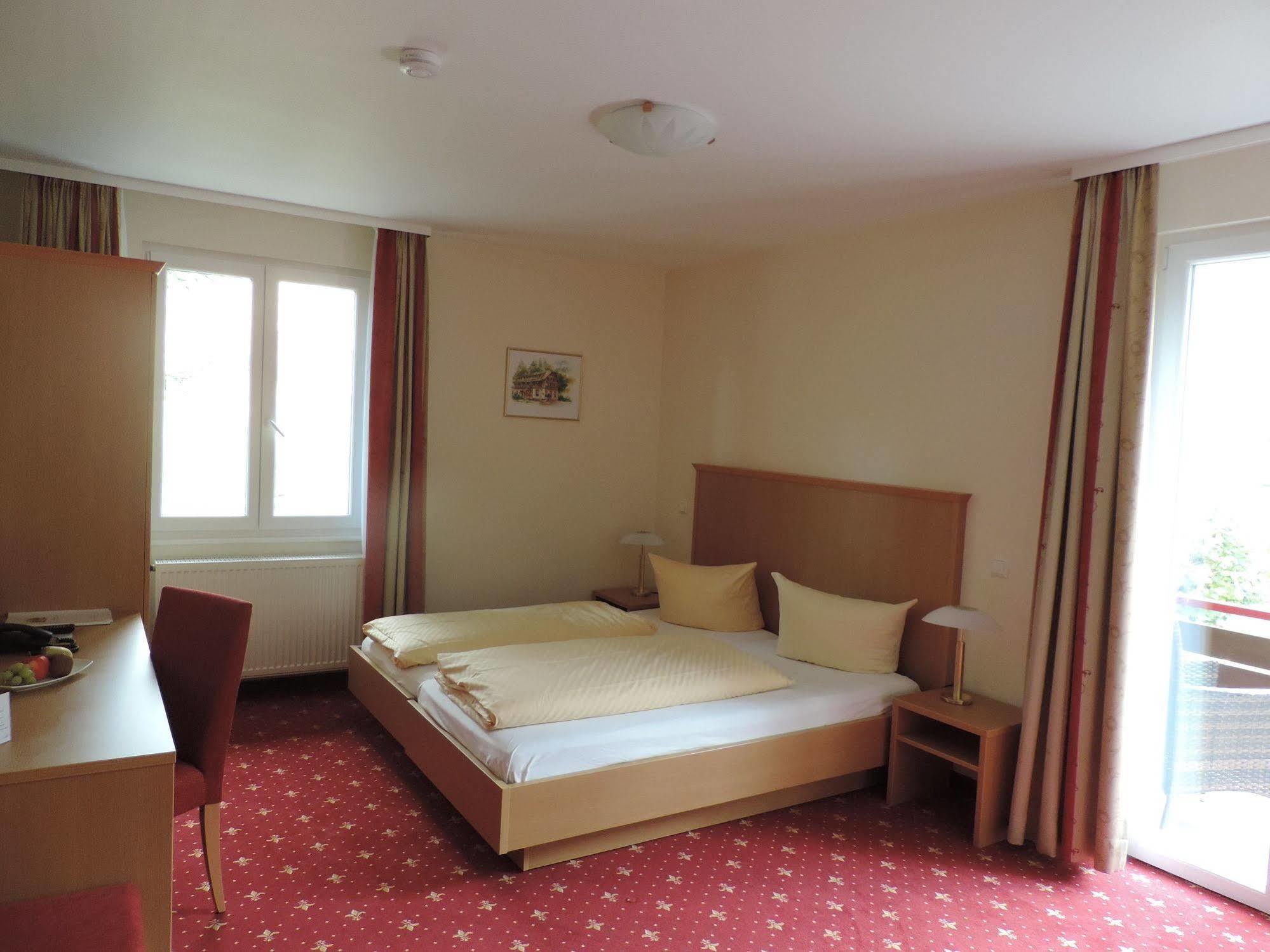 Waldhotel Forellenhof Baden-Baden Exteriör bild